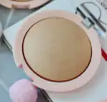 Пудра для обличчя з м'яким ефектом фокусування Golden Rose Nude Look Sheer Baked Powder - Зображення 3