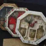 Подарунковий набір з аромодиффузором та свічками Pepco Christmas Collection - Зображення 2