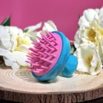 Щітка-масажер для шкіри голови силіконова з ручкою