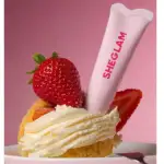 Зволожуючий бальзам для губ Sheglam Crystal Glaze Moisturizing Lip Care Strawberry Milk 10 мл