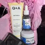 Подарунковий набір для догляду за обличчям Q+A ( очищаючий крем, пілінг для обличчя, маска для обличчя )