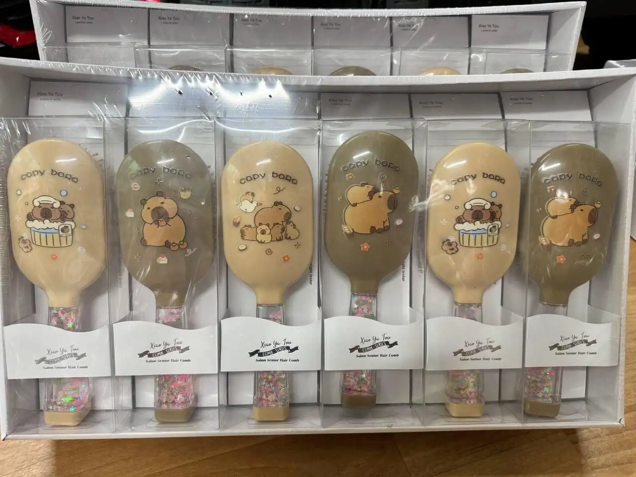 Гребінець для волосся Salon Senior Hair Comb Capy Bara - Зображення 1