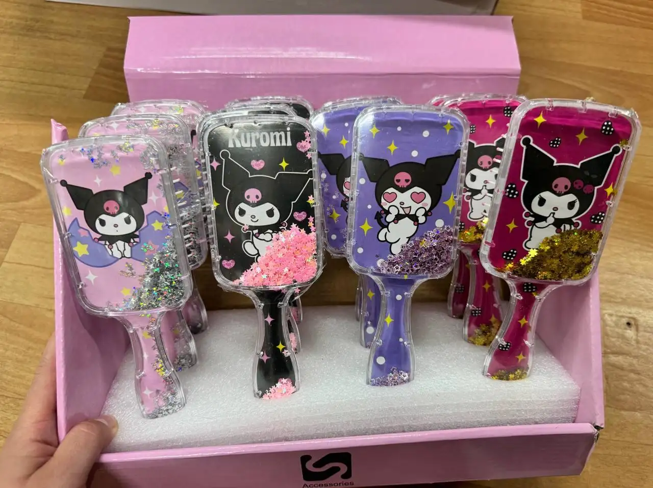 Гребінець для волосся з блискітками Salon Senior Hair Comb Kuromi - Зображення 1